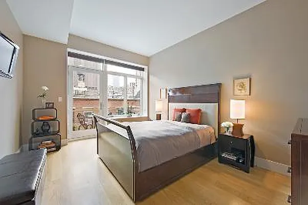 Sold by Corcoran | media 20