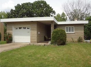 4597 Clubvue Dr, Pittsburgh, PA 15236