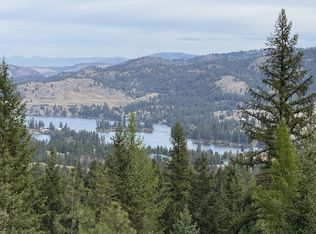 4 Lakeview Dr, Republic, WA 99166