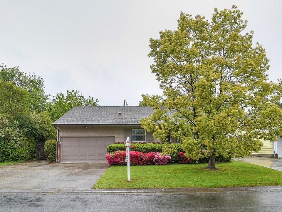 1st image of 3944 La Verne Way