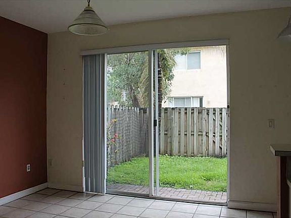 5th image of 5663 NW 112th Pl