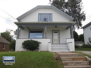 1211 Green St, Manitowoc, WI 54220