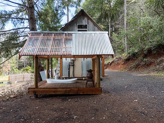 5th image of 6223 Takilma Rd