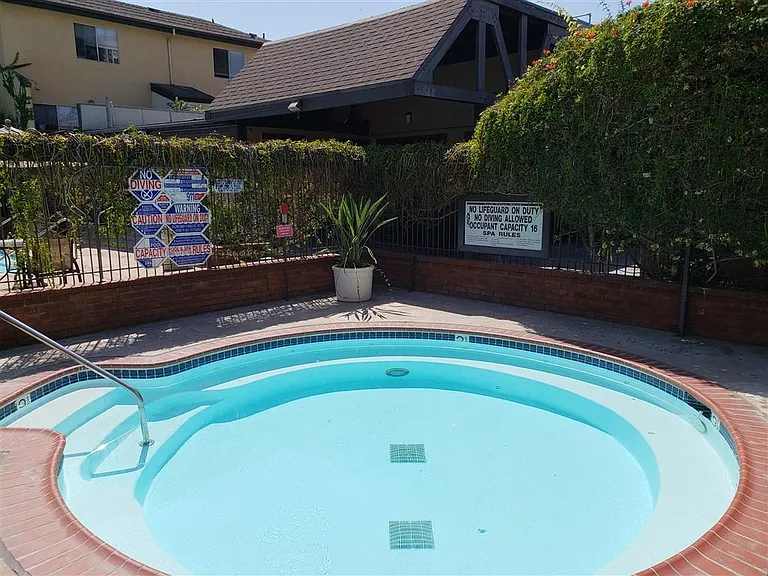 7964 Mission Center Ct #H — Photo 11