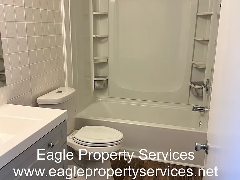 2200 Raintree Way — Photo 7