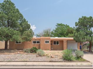 2704 Charleston St NE, Albuquerque, NM 87110