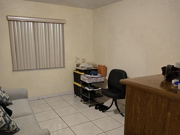 5th image of 11302 SW 7th Street