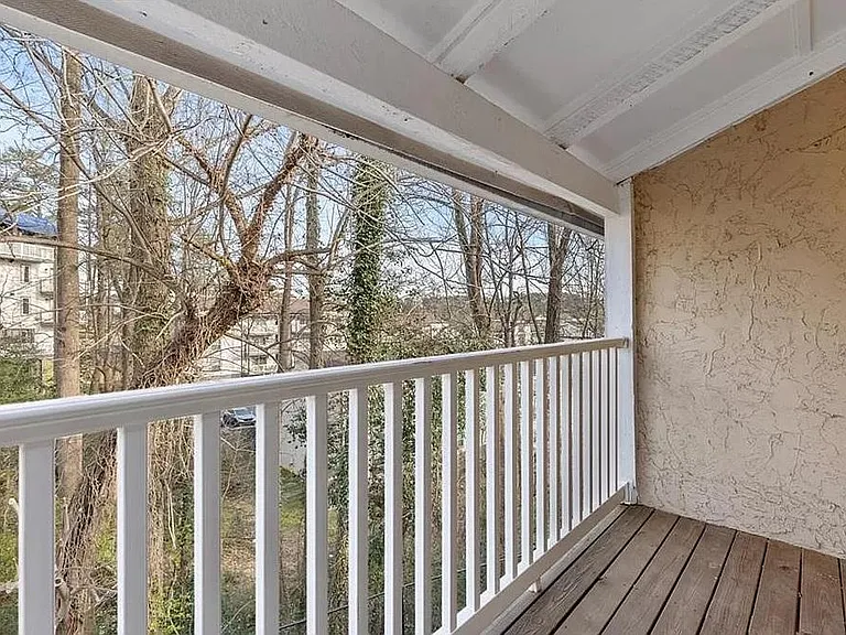 3175 Seven Pines Ct — Photo 11