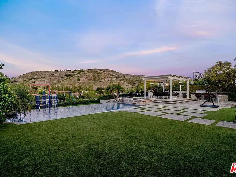 3880 Prado Del Trigo — Photo 19