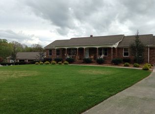 1481 Mount Carmel Church Rd, Sparta, TN 38583