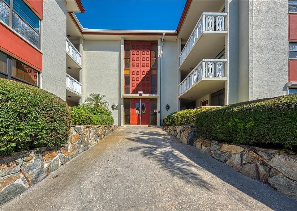 1st image of 2612 Pearce Dr Unit 101