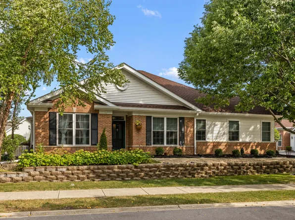 13225 S Bayberry Ln, Plainfield, IL 60544