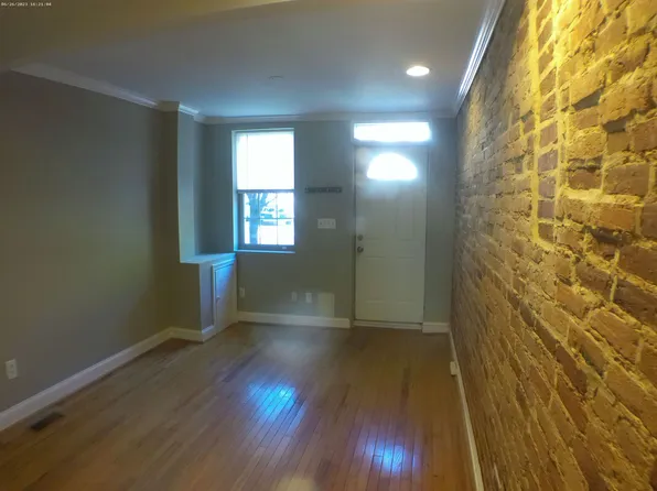 912 S Potomac St, Baltimore, MD 21224