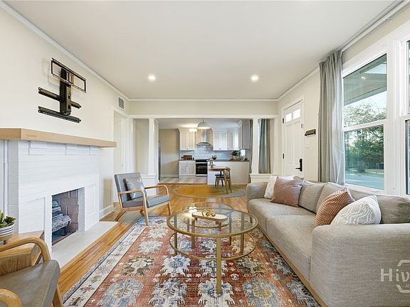 3rd image of 1513 E 34th Street