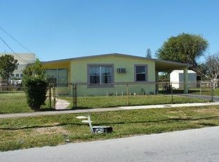 531 NW 34th Ter, Lauderhill, FL 33311