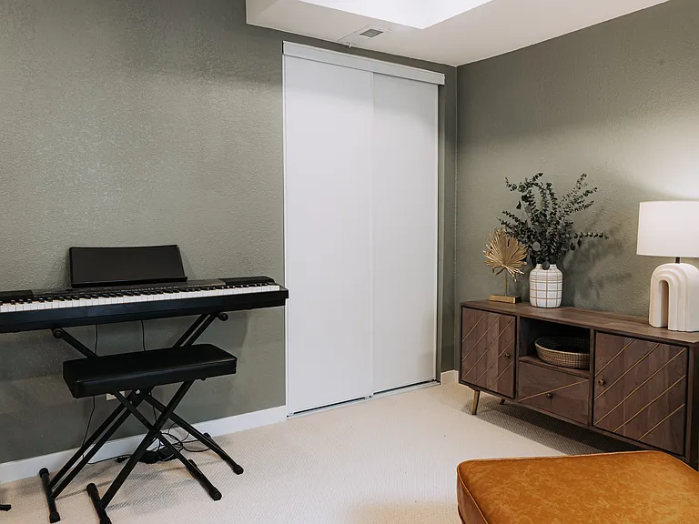 5760 W 39th Pl — Photo 32