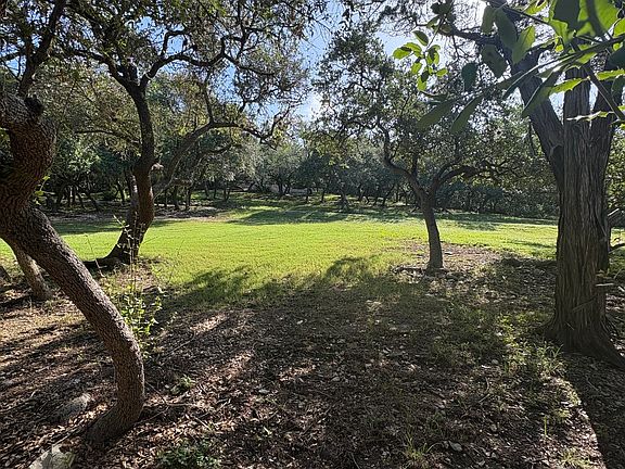 5th image of 17431 Helotes Springs
