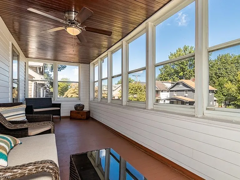 10705 Saint Mark Ave — Photo 37