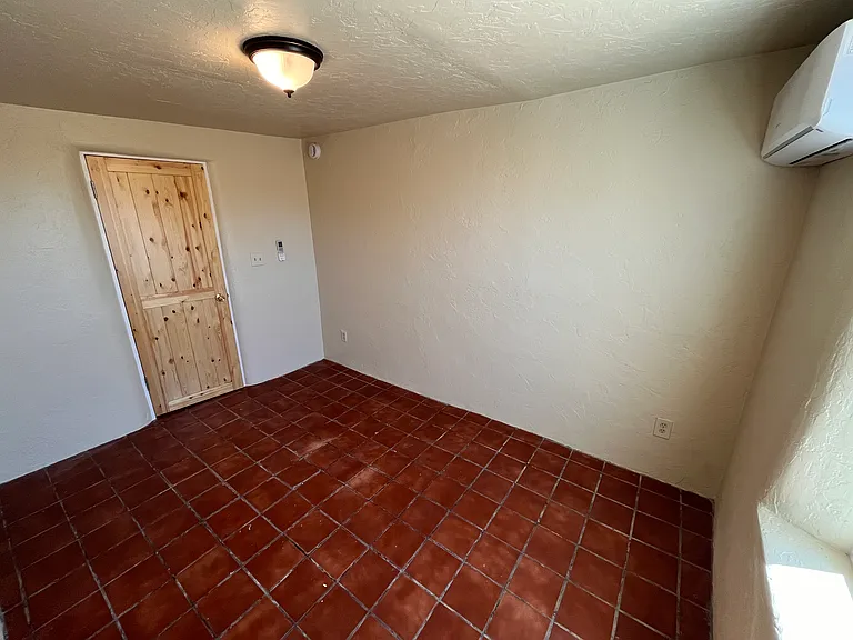 3130 W Rock Hill Rd #39 — Photo 6