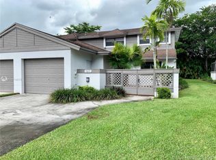 9871 NW 52nd Ter, Doral, FL 33178