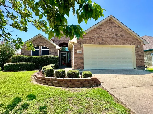 8714 Broken Bow Dr, Greenville, TX 75402