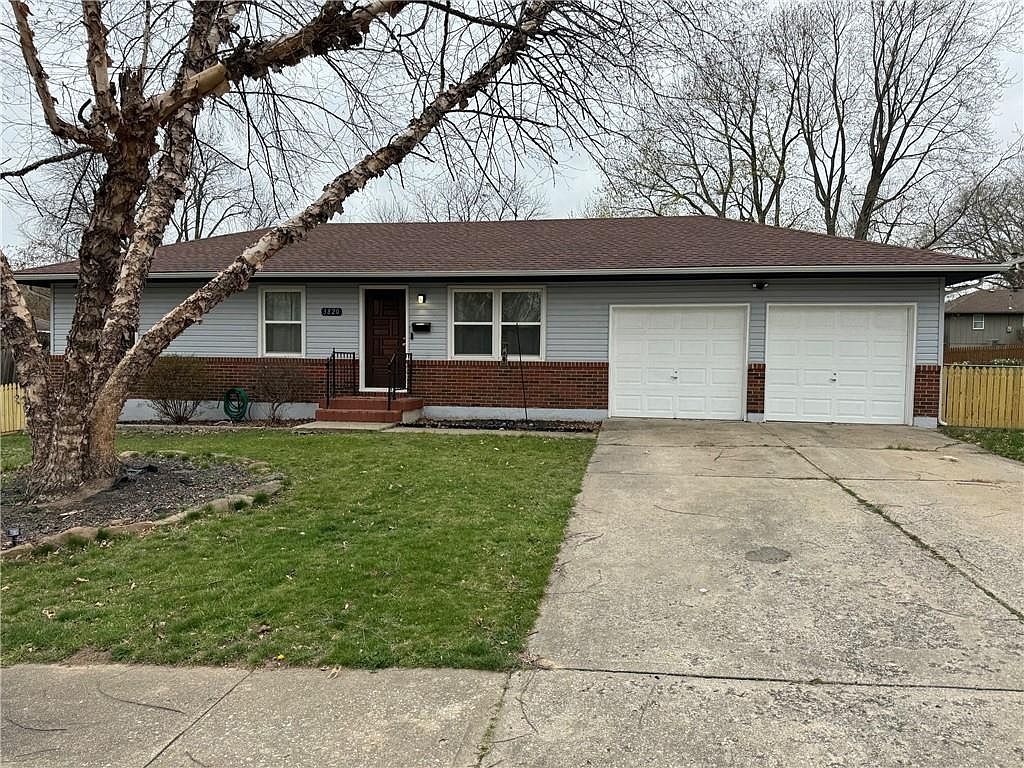 3820 S Adams Ave, Independence, MO 64055 | Zillow