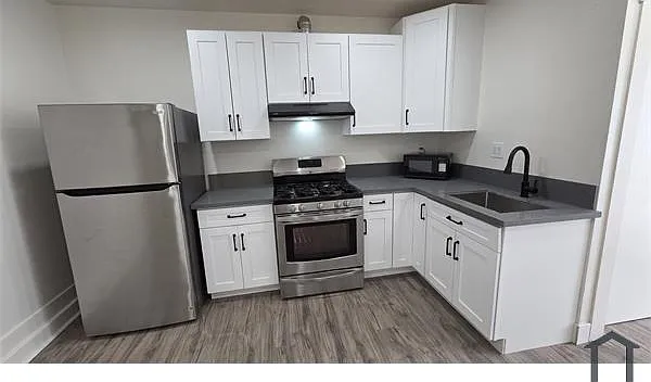 150 1/2 W 83rd St #1 — Photo 1
