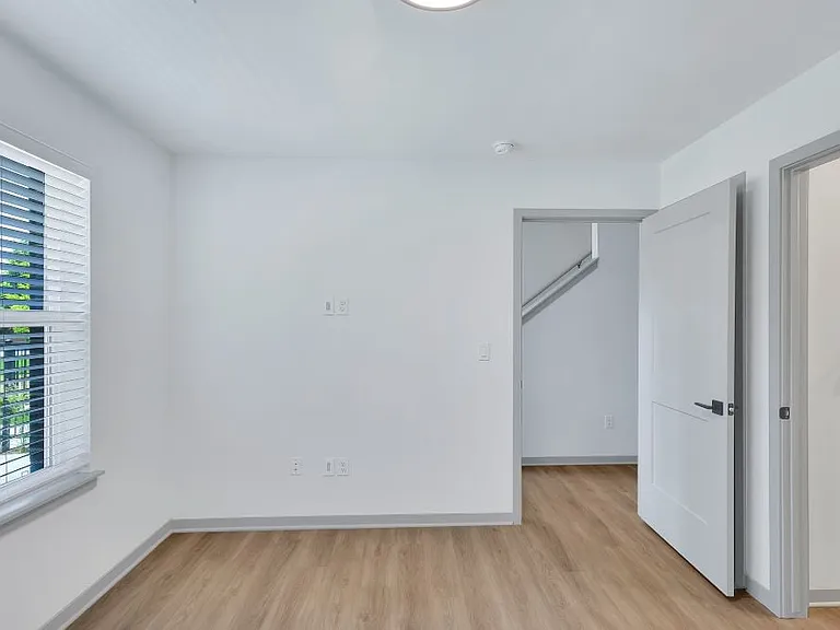 The Allyson Townhomes — Photo 15