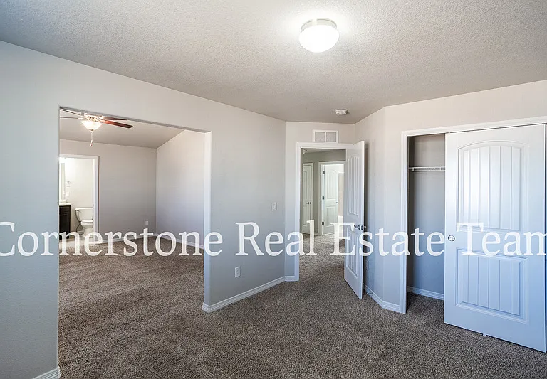 10758 Saco Dr — Photo 30