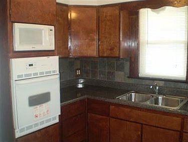 4th image of 4612 Ardmore Ave