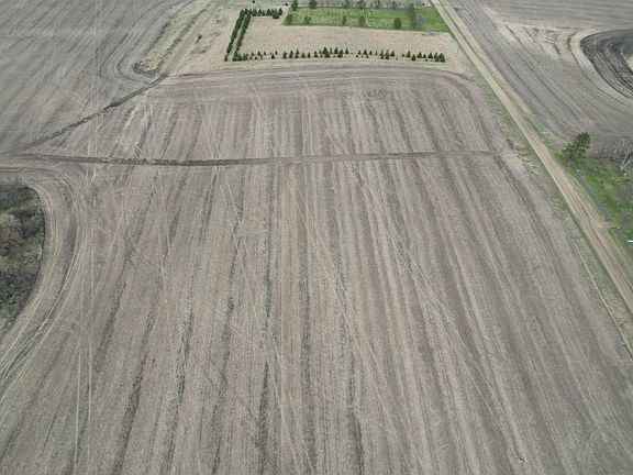 3rd image of 190th St