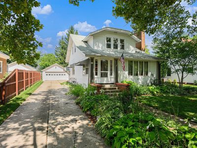 1115 Cambridge Dr, Kalamazoo, MI, 49001