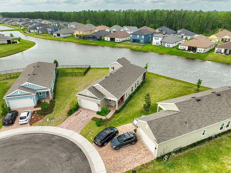 3987 Bloomfield Ct — Photo 9