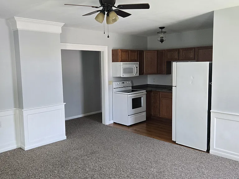 33 Park St #3 — Photo 11