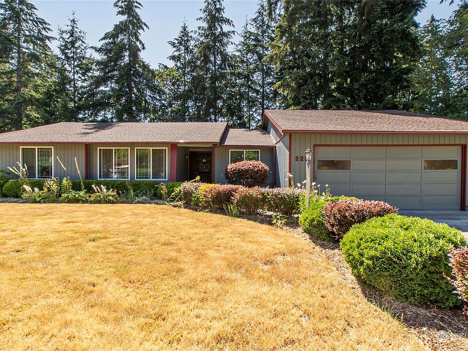 1st image of 2211 Monique Court SE