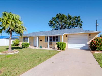 1203 Hacienda Dr, Sun City Center, FL, 33573
