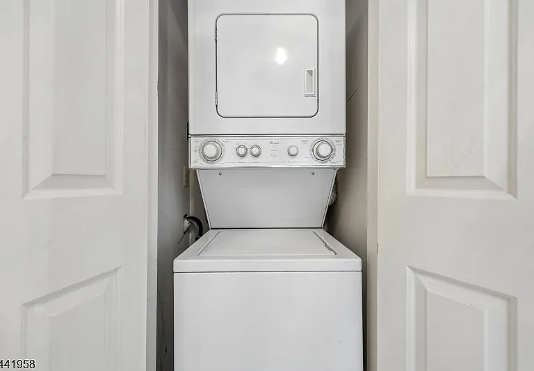 260 Prospect St #24 — Photo 17