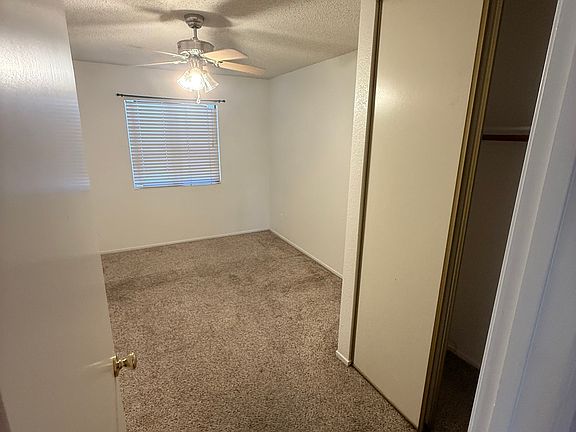 5th image of 426 Park Place Dr
