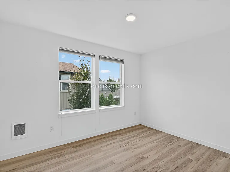 Tabor Terrace — Photo 31