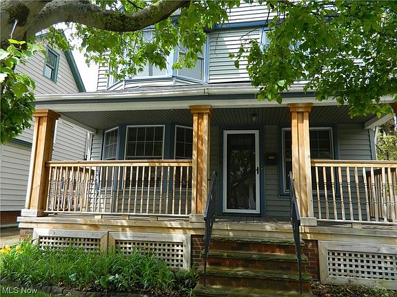 2nd image of 1574 Olivewood Ave