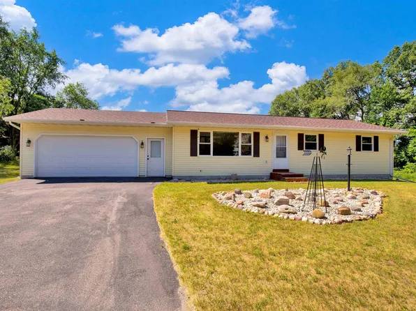 W6667 Deer Ridge Rd, Neshkoro, WI 54960