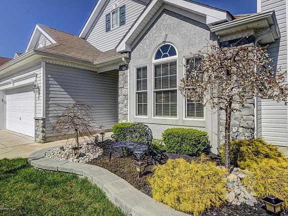 4th image of 50 Eagleswood Dr