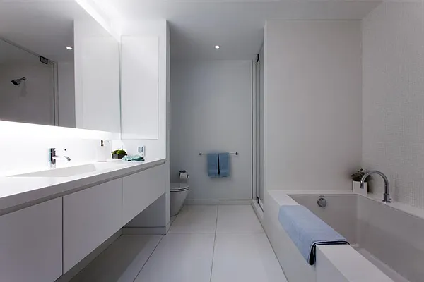 Sold by Corcoran | media 24