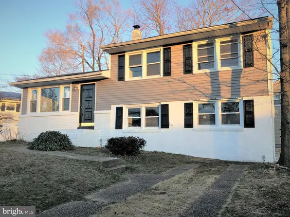 200 Hendrickson Ave, Edgewater Park, NJ 08010