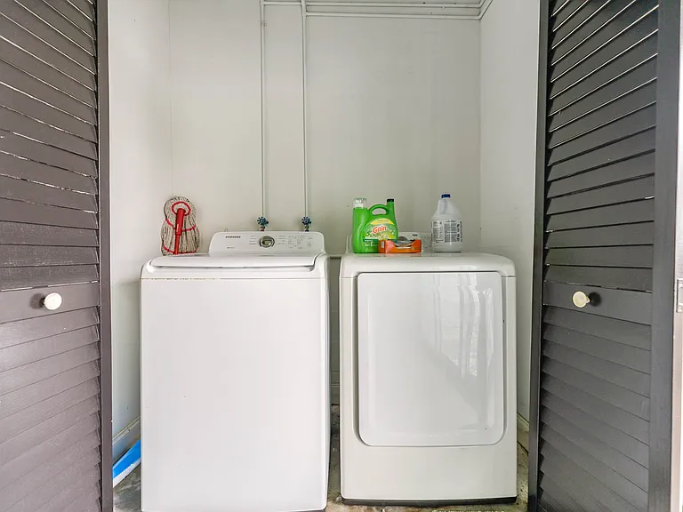 3889 Placid View Dr — Photo 40