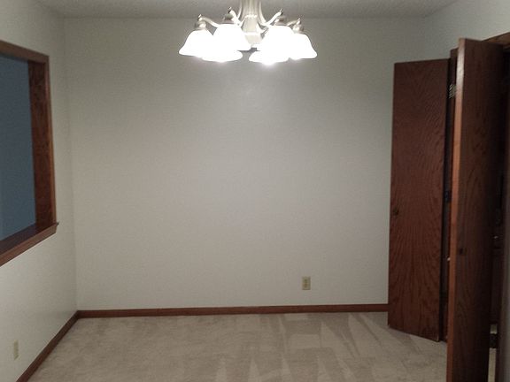 3rd image of 6423 Boxelder Dr