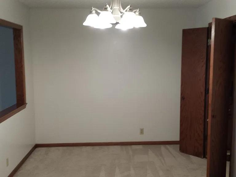 6423 Boxelder Dr — Photo 3