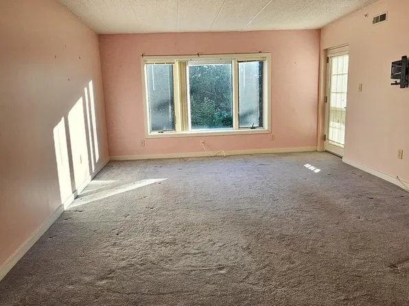 3305 Dolphin Ave, Northfield, NJ 08225