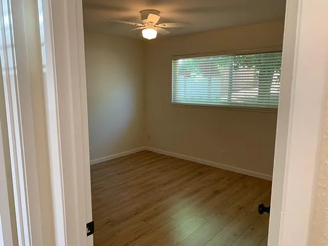 209 Rugosa Dr photo 1