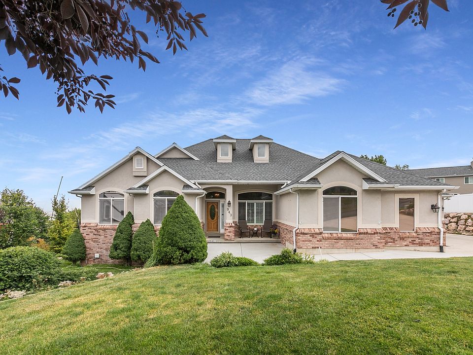1st image of 943 Lillywood Ln